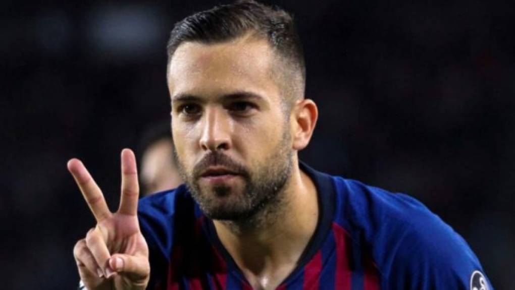 Jordi Alba: Seguirá como lateral por la banda izquierda.