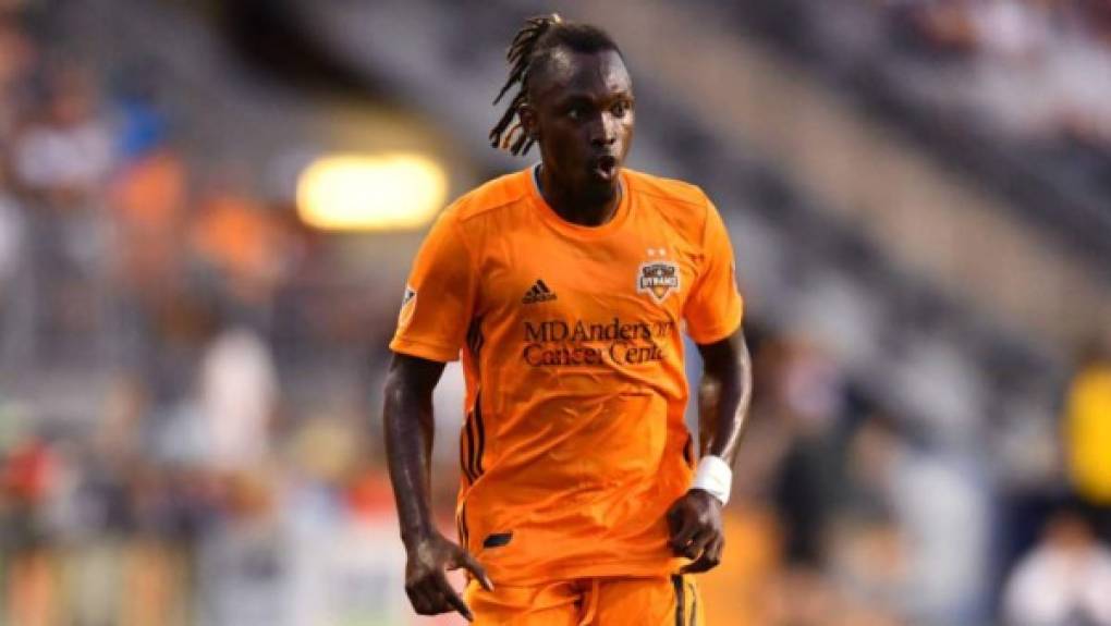 Alberth Elis es figura en la zona ofensiva del Houston Dynamo y ya reveló que desea cumplir el sueño de jugar en Europa. El atacante está en la MLS desde el 2016 y en varias ocasiones el club estadounidense ha rechazado ofertas por el hondureño.