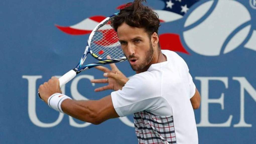 Feliciano López Díaz-Guerra es un jugador profesional español de tenis.