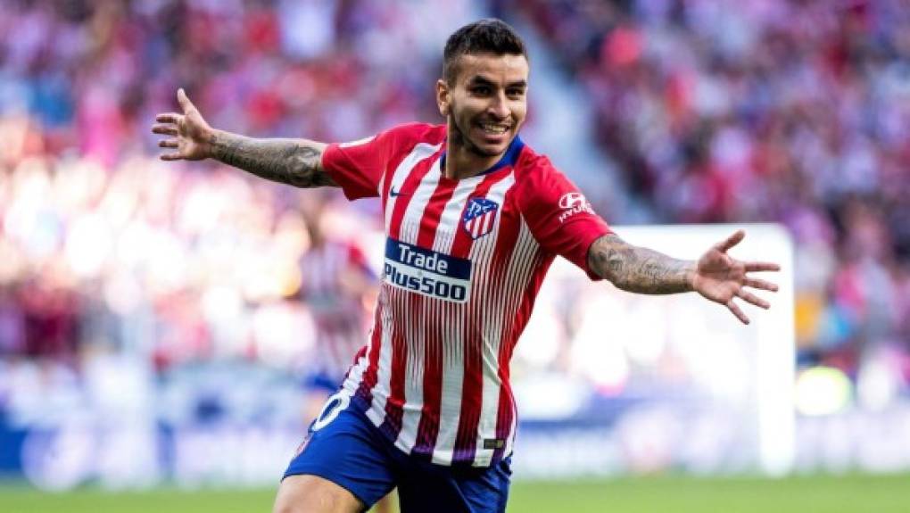 El AC Milan hace una última oferta por Ángel Correa. El club italiano ha ofrecido al Atlético de Madrid 38 millones más variables, pero el conjunto rojiblanco no baja de los 55 en los que ha tasado al argentino. Según publica La Gazzetta dello Sport, el club italiano ofrecerá los 38 millones de euros más un 30% de una futura venta.