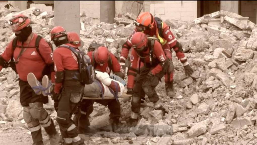 Para auxiliar a la población se conformó la agrupación civil “Brigada de Rescate Topos Tlatelolco”, grupo que desde entonces ha participado en diversas operaciones de rescate alrededor del mundo.