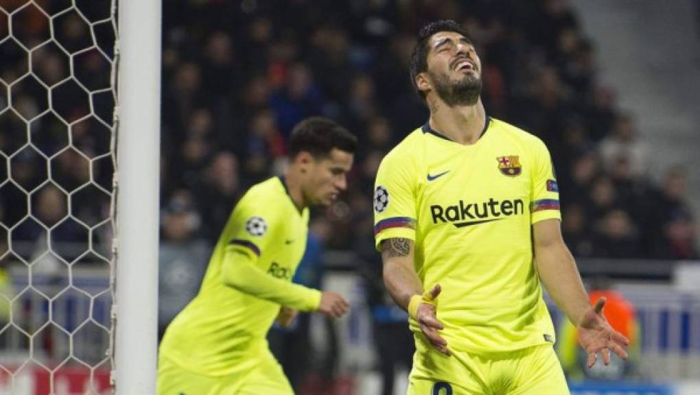 Luis Suárez se lamenta tras no poder marcarle al Lyon.<br/>