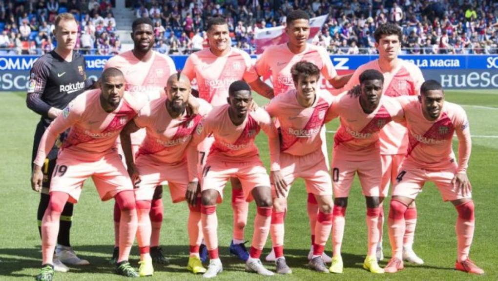 Ernesto Valverde decidió mandar un equipo con caras nuevas ante el Huesca pensando en el partido del próximo martes ante Manchester United por la vuelta de cuartos de Champions League.
