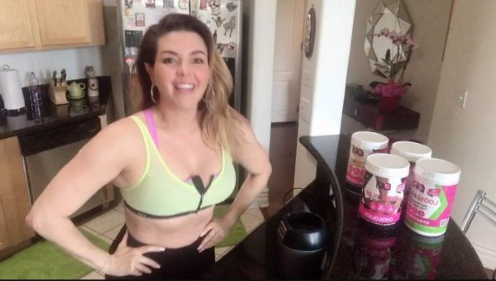 Desde mayo la venezolana dio un giro a su vida y decidió llevar una vida más saludable. Para mayo Machado hizo su primer registro de pérdida de peso. 'Miren cómo estoy… ya he perdido… ¡seis kilos! (unas 15 libras)”, compartió en sus redes.