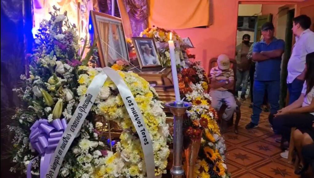 Allegados lamentaron el deceso trágico de López, quien era una líder destacada de la iglesia católica en San Juan de Opoa.