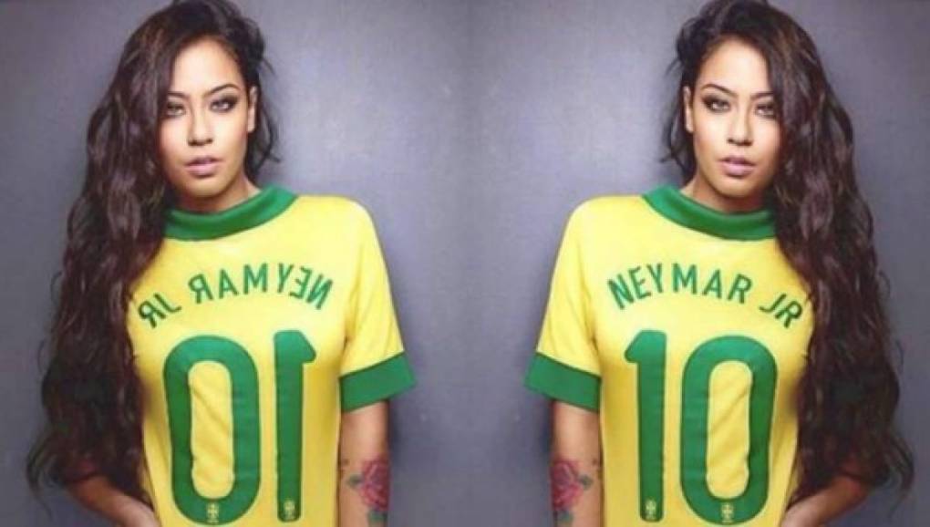 Rafaella Beckran de 19 años de edad es la hermana del astro brasileño Neymar.