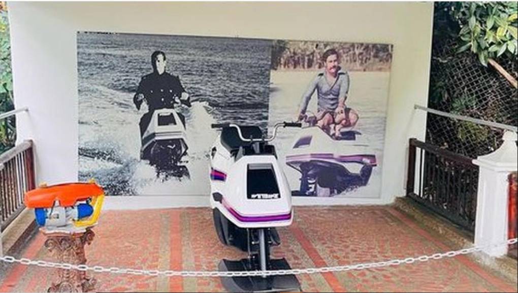Una moto acuática que usó Pablo Escobar formaba parte de las reliquias.