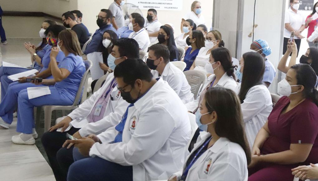 Gobierno ha dado 269 plazas a a personal en el hospital Mario Rivas