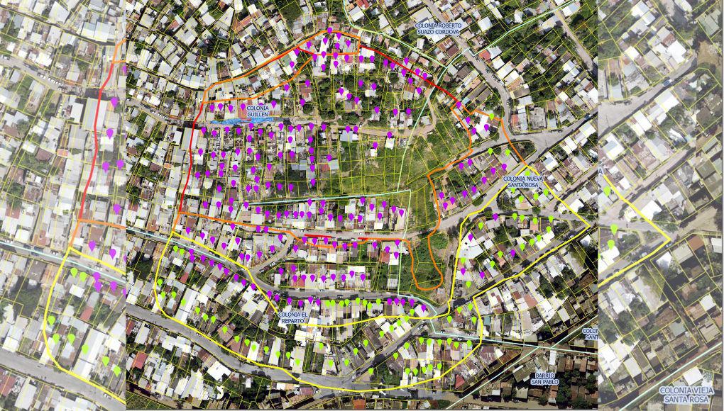 Falla geológica hace colapsar otras cinco casas y más colonias están en riesgo