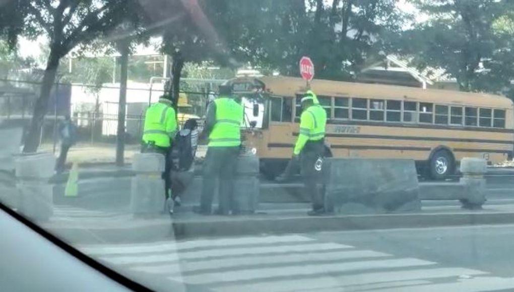 Esto ocurrió en el sector conocido como “Viveros”, que es parada de autobuses de varias rutas de la ciudad.