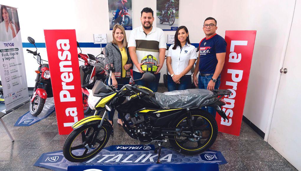Emprendedor gana la motocicleta del sorteo de LA PRENSA e Italika