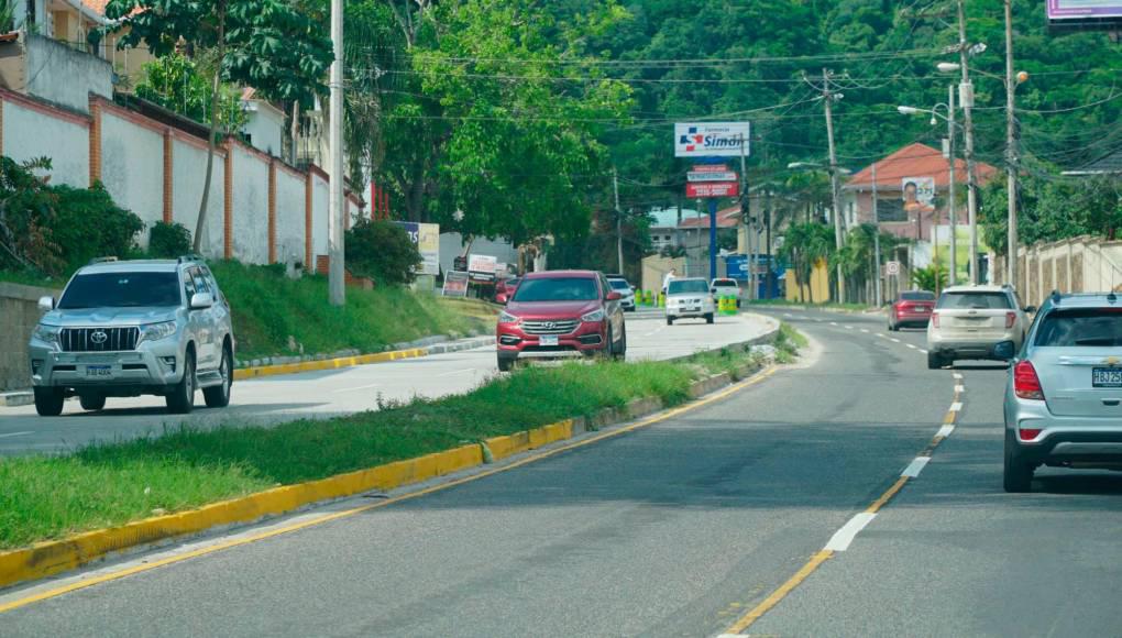 La ventaja de San Pedro Sula es que la ciudad es plana y amplia, entonces solo se tiene que hacer la separación de las vías segregadas.
