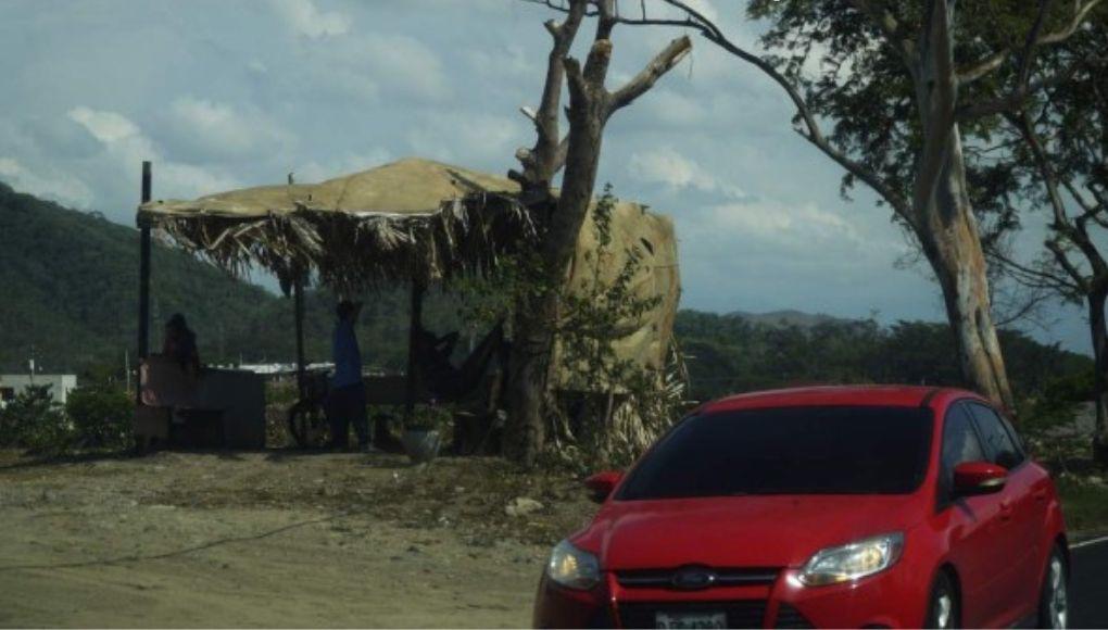 El alcalde Roberto Contreras considera “un grave daño ecológico” que a orillas de los ríos de San Pedro Sula se estén lavando vehículos, principalmente en el sector de río Blanco.