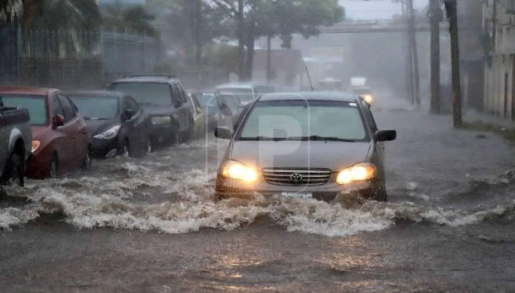 Cortés en alerta amarilla y otros 14 departamentos en verde