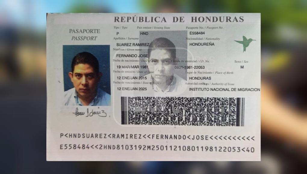 Pasaporte de Fernando José Suárez.