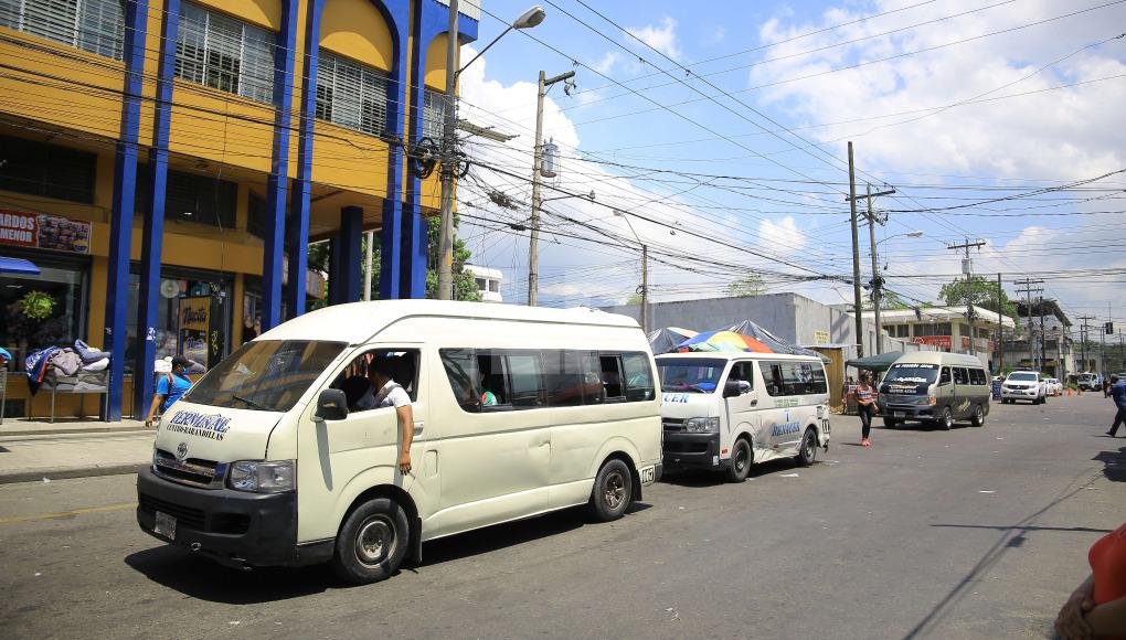 Duras sanciones esperan a transportistas que no hagan replaqueo