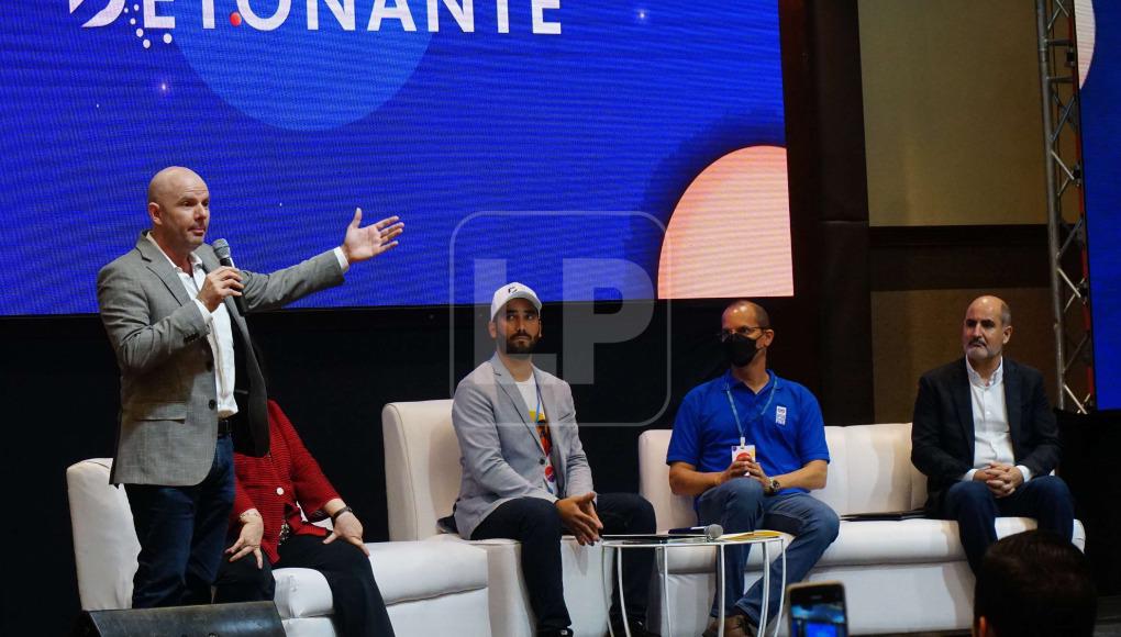 3,000 mipymes se expanden y crean su propia pagina web