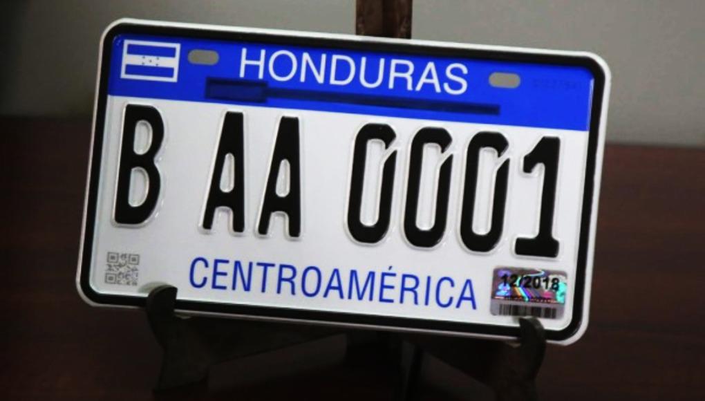 Tránsito no multará por placas a conductores en Honduras