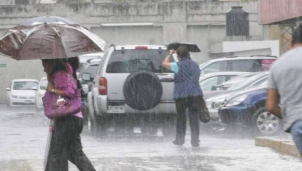 Las lluvia podrían provocar inundaciones en zonas urbanas.