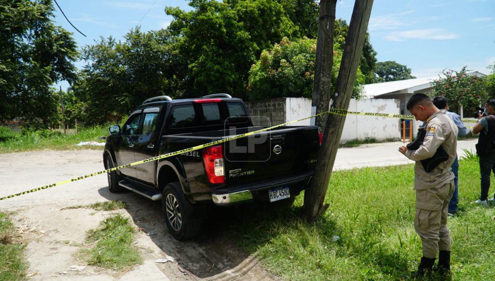 Ellos se movilizaban en un vehículo color negro, tipo pick-up, Nissan Frontier, a inmediaciones del centro de salud de la Fesitranh.