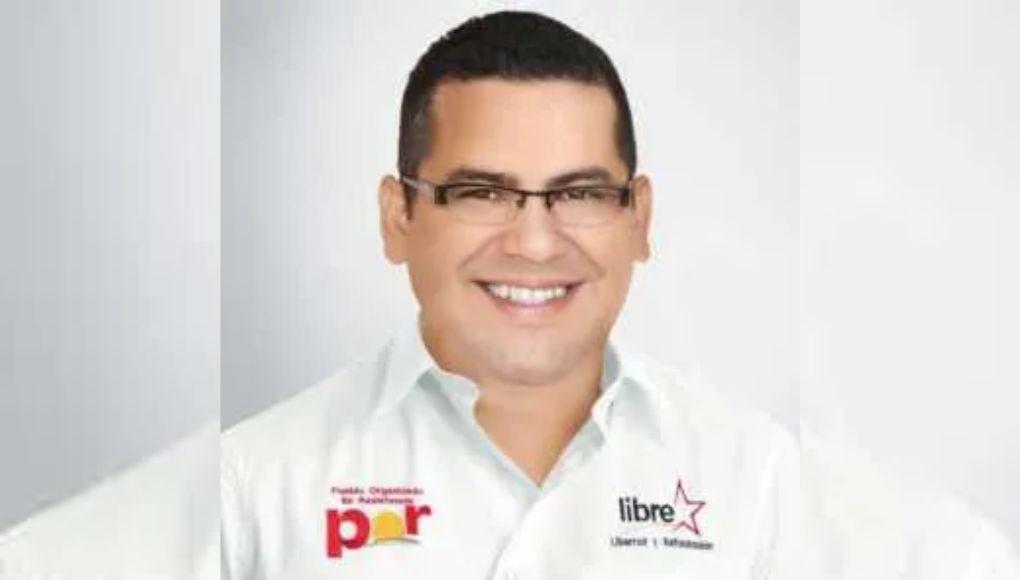 Funcionario llama “estorbo” a empleados públicos que aún no se han ido