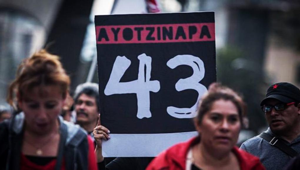 Controversia en México por renuncia de fiscal asignado a caso Ayotzinapa