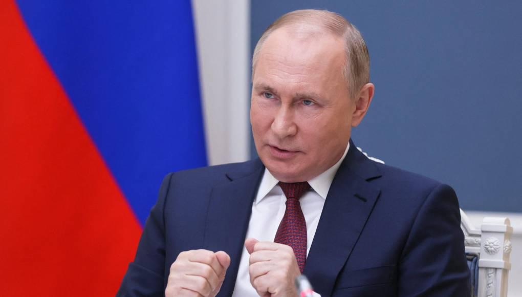 Putin cancela sus actos públicos por “miedo” a ataque de Ucrania