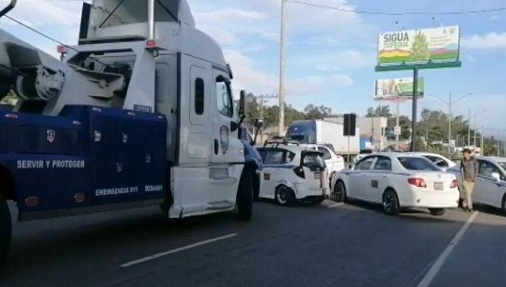 Taxistas realizan toma de carretera en la CA-5 a la altura de Siguatepeque