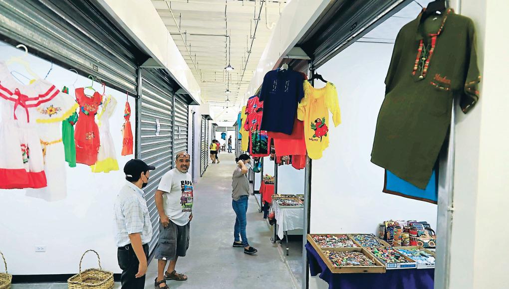 Mercado Guamilito abre sus puertas después de dos años en construcción