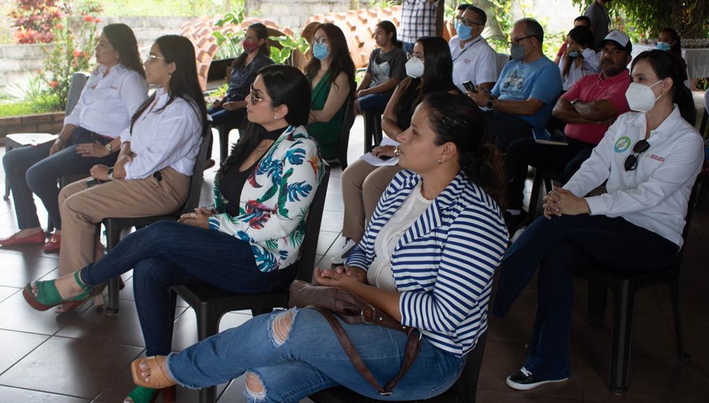 Durante el evento, se anunció el inicio de la construcción del primer centro de acopio en la cuenca del Lago de Yojoa.