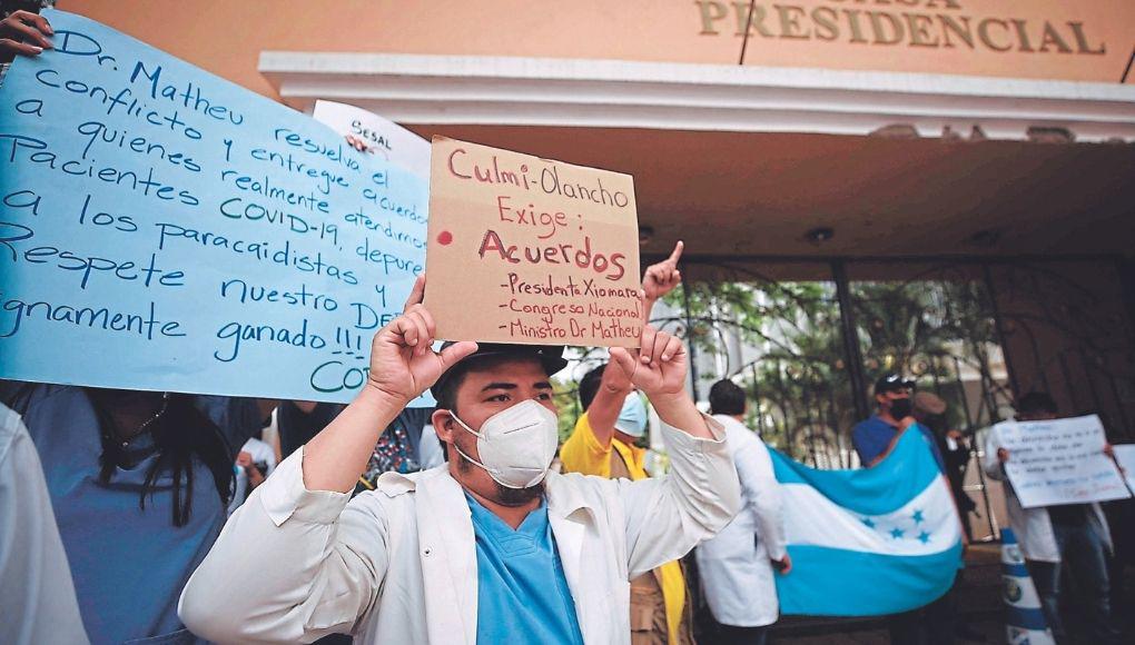 Llevan cuatro meses sin recibir sueldo por parte de la secretaría de salud.