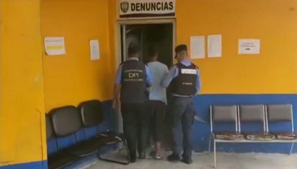 Arrestan a niño de 14 años acusado de abusar de sus hermanitas y una prima en Copán