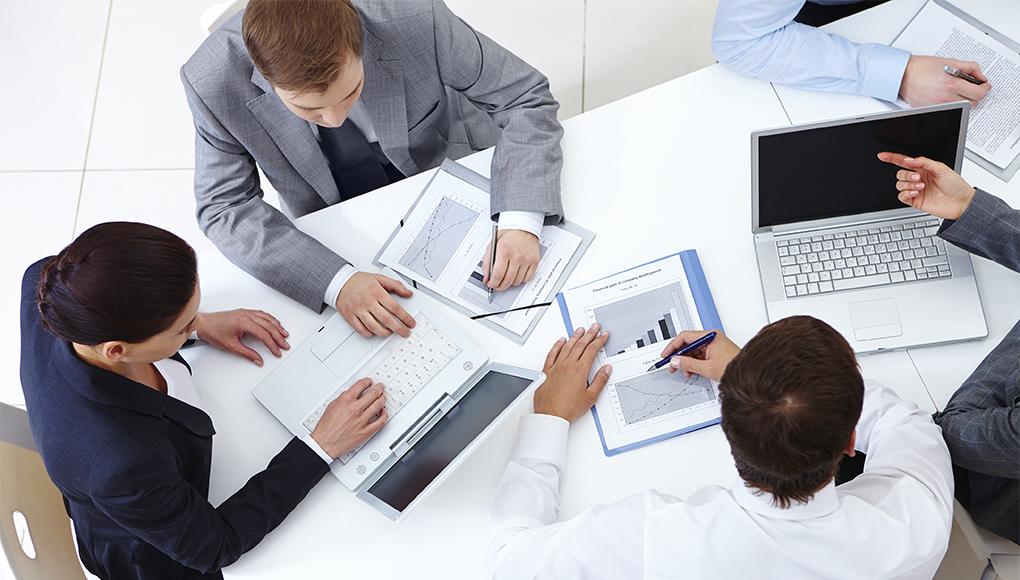 Creando líderes profesionales con la licenciatura en Gerencia de Negocios de UTH