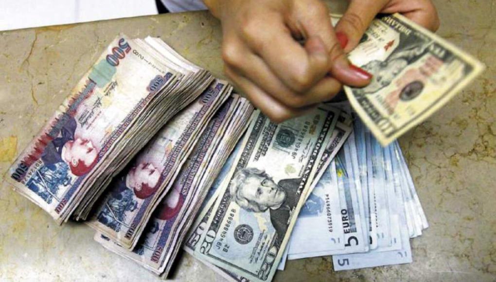Devaluación del lempira será de 1.05% en 2022, según expertos