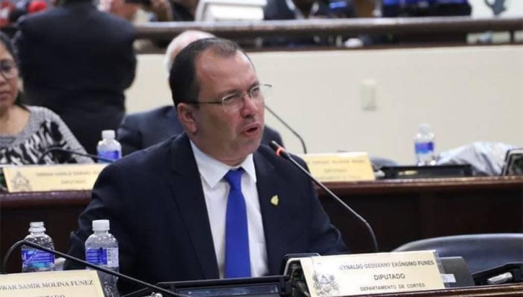 Reynaldo Ekónomo dice que su propio partido lo está persiguiendo