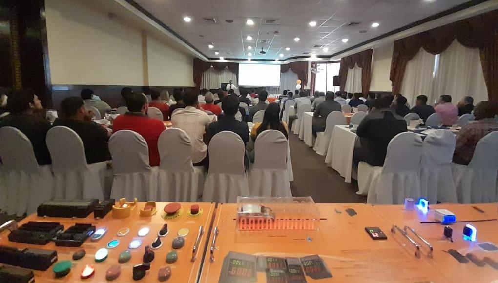 Adquiera sus materiales eléctricos industriales, de automatización y de control en las tiendas de Almacén Eléctrico.