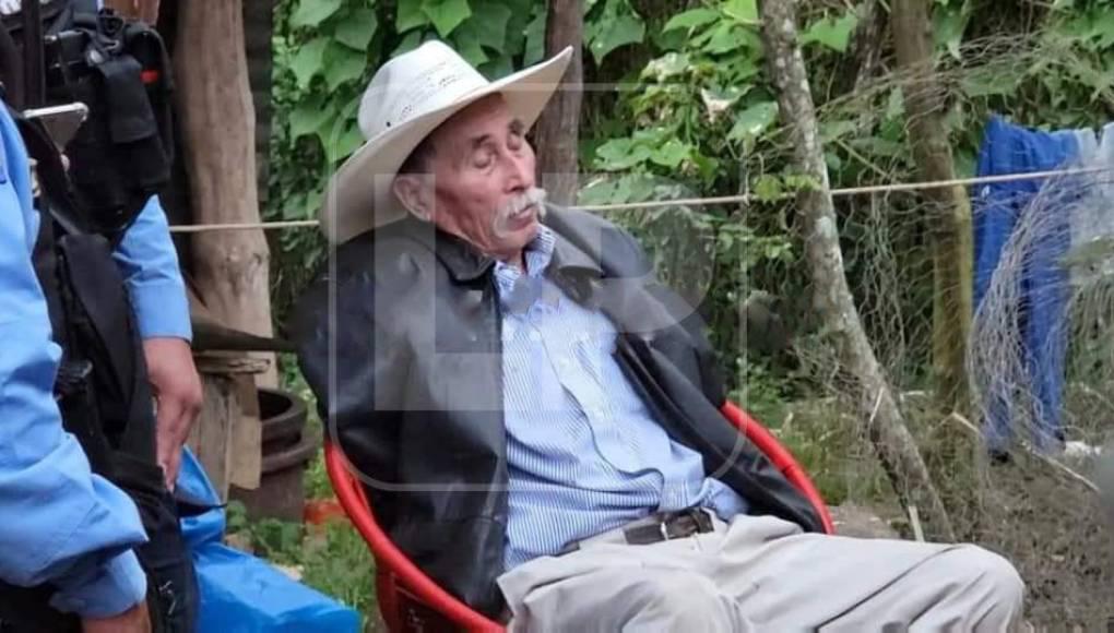 Lo condenan tras confesar que mató con balas y machete a su hijo en Copán