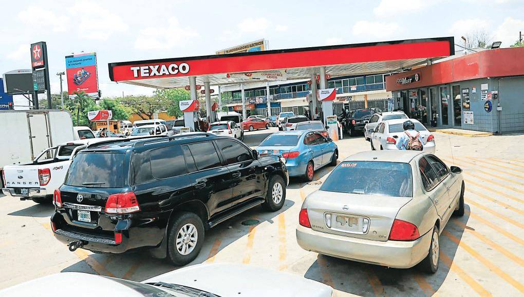 Confirman aumento de L2.22 para la gasolina súper en San Pedro Sula