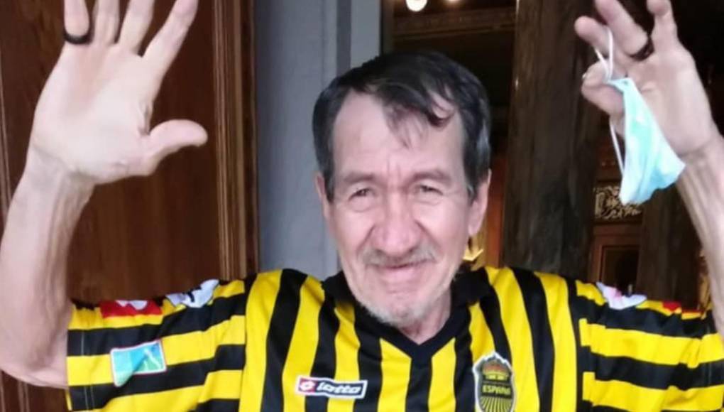 14- Carlos “Macho” Arrieta - El portero tico formó parte del histórico tricampeonato del Real España en la Liga Nacional de Honduras. Sin embargo, falleció en junio de 2022 a sus 79 años de edad.