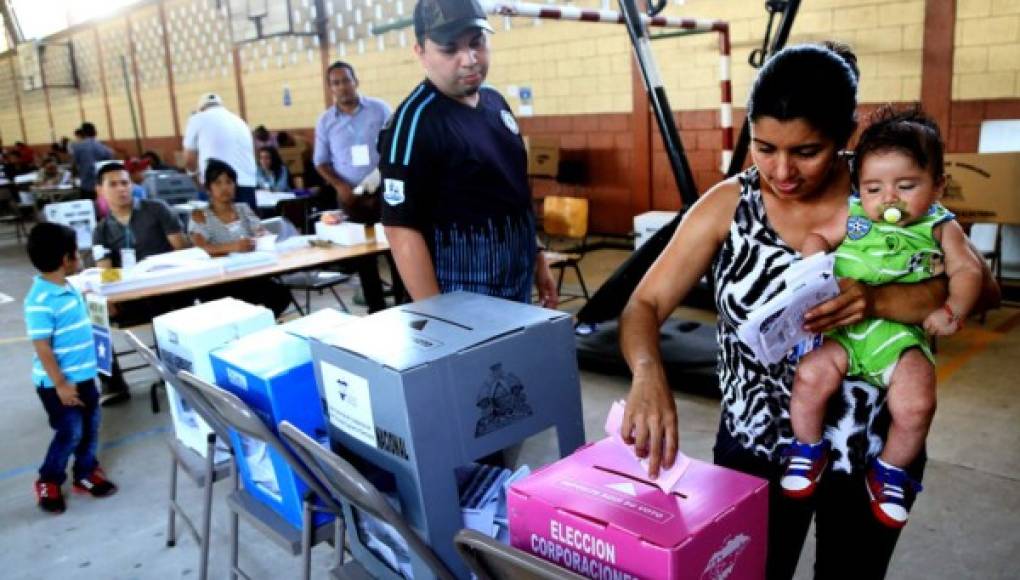 Se empantana Ley Electoral de Honduras, aún no alcanzan los 86 votos