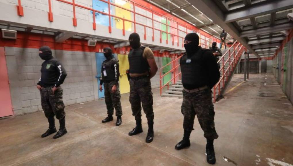 Militares puertorriqueños llega a Honduras en una misión de adiestramiento