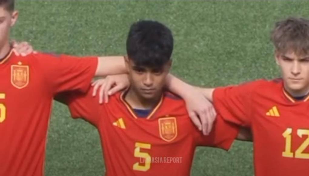 El pasado 8 de mayo disputó su primer partido con España a nivel Sub-14 en la goleada que le dieron de 6-0 a Turquía.