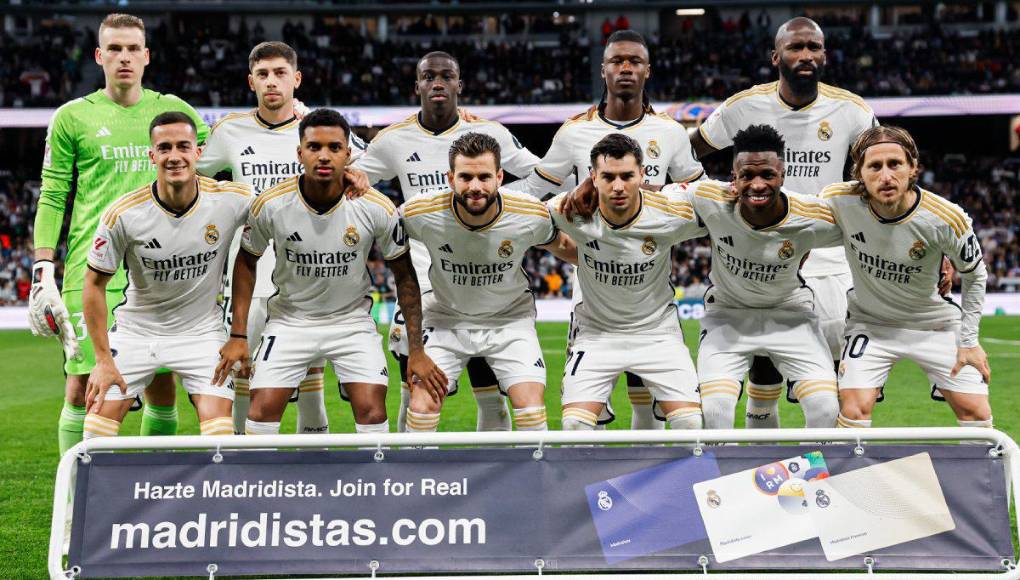 Mundo Deportivo señala que un total de seis futbolistas estarán dejando las filas del Real Madrid para la próxima campaña.