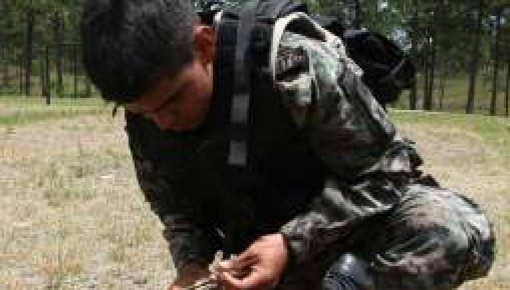 Comando de élite protege a Honduras por cielo, tierra y mar