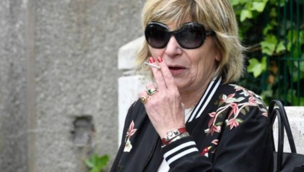 Encarcelan a la 'reina de la prensa rosa' en Francia
