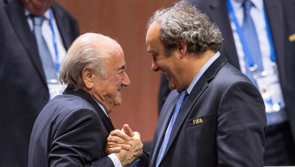 Blatter y Platini, acusados de fraude por la Fiscalía Suiza