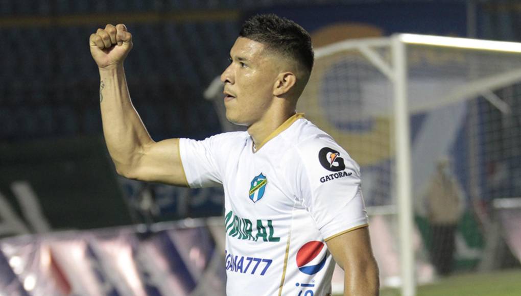 Video: Kevin López anota su segundo gol con el Comunicaciones en Guatemala