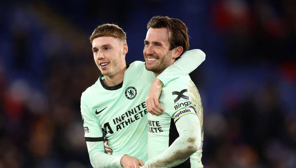 Cole Palmer logró este lunes el hat-trick perfecto número 40 en la era Premier League. Clubes con más hat-tricks perfectos anotados en PL:[6] CHELSEA (Vialli, Hasselbaink, Kalou, Drogba, Pulisic y Palmer)[5] Liverpool y Manchester City[3] Aston Villa y Everton.