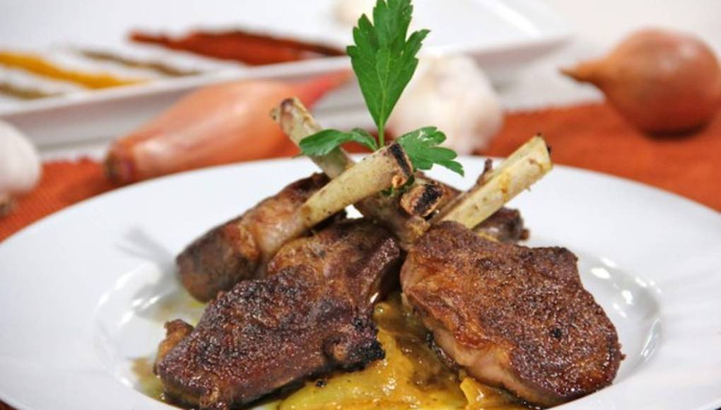 El chef James le pone el sazón a las mañanas