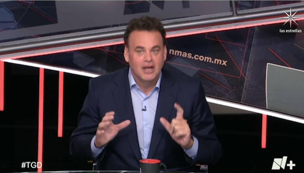 De acuerdo con información dada a conocer por “El Francotirador”, la oferta que tenía David Faitelson para llegar a Televisa era muy superior a lo que ganaba en ESPN, por lo que el panelista no dudó en renunciar para llegar a Televisa.